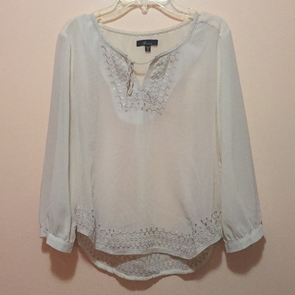 3/$9 Whitish cream sheer peasant blouse